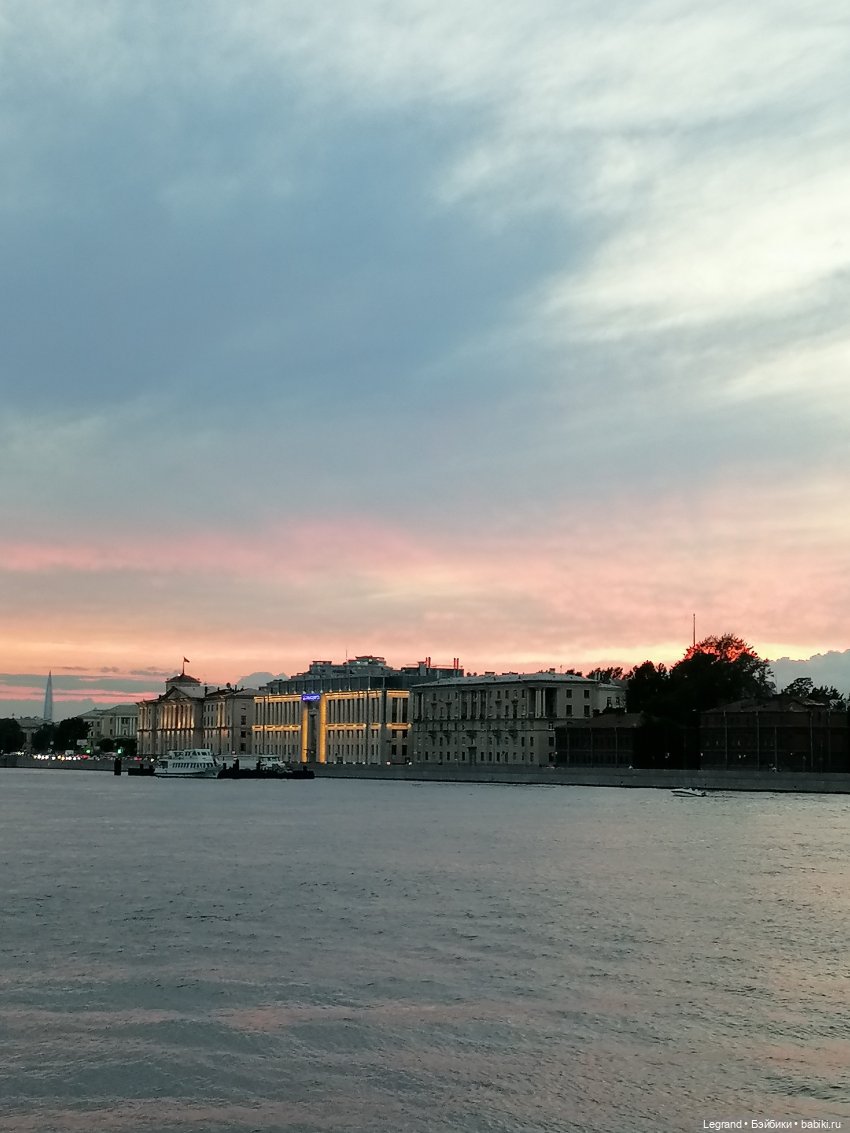 Санкт-Петербург: розы, Август, Нева, закат - часть третья (фото 2)