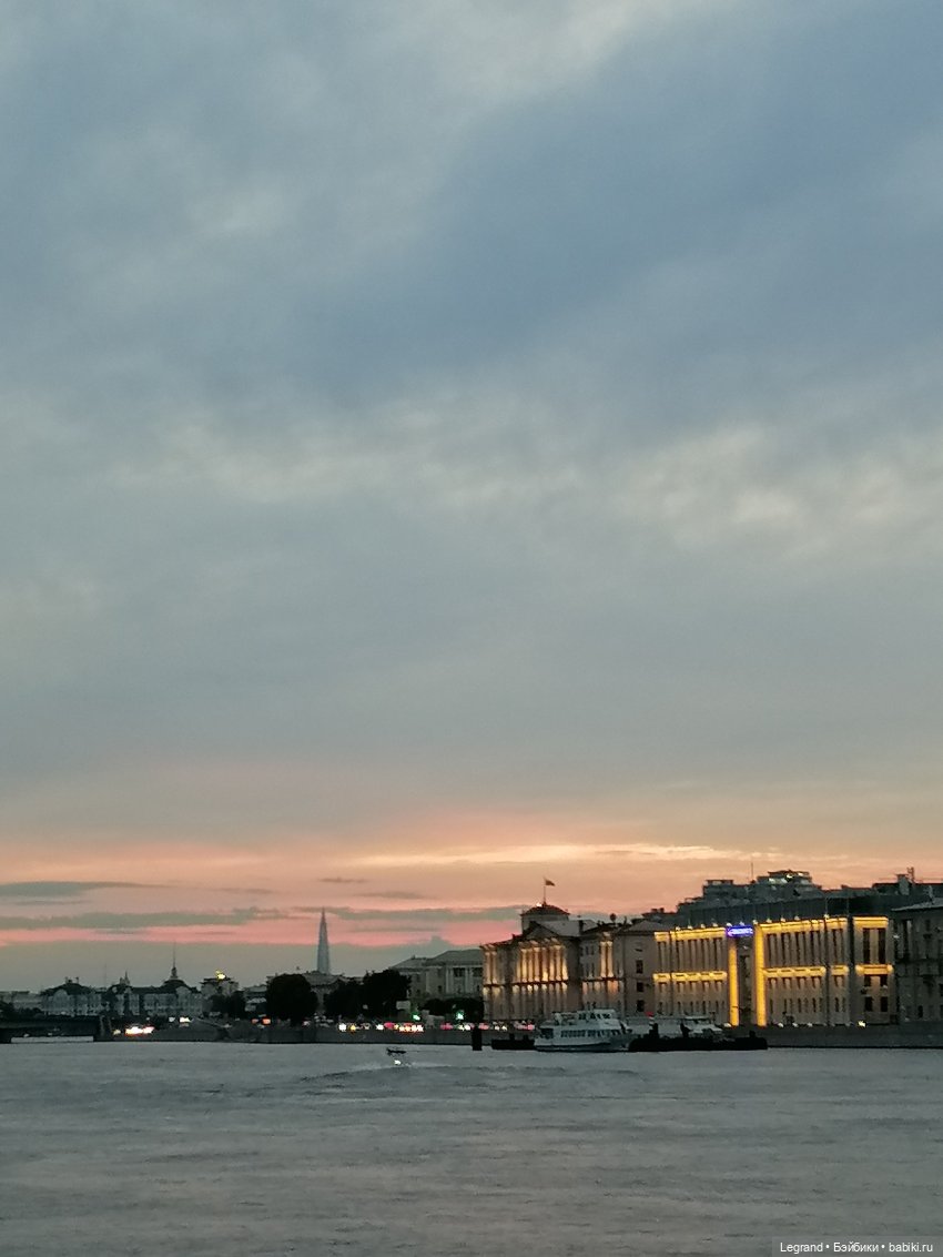 Санкт-Петербург: розы, Август, Нева, закат - часть третья