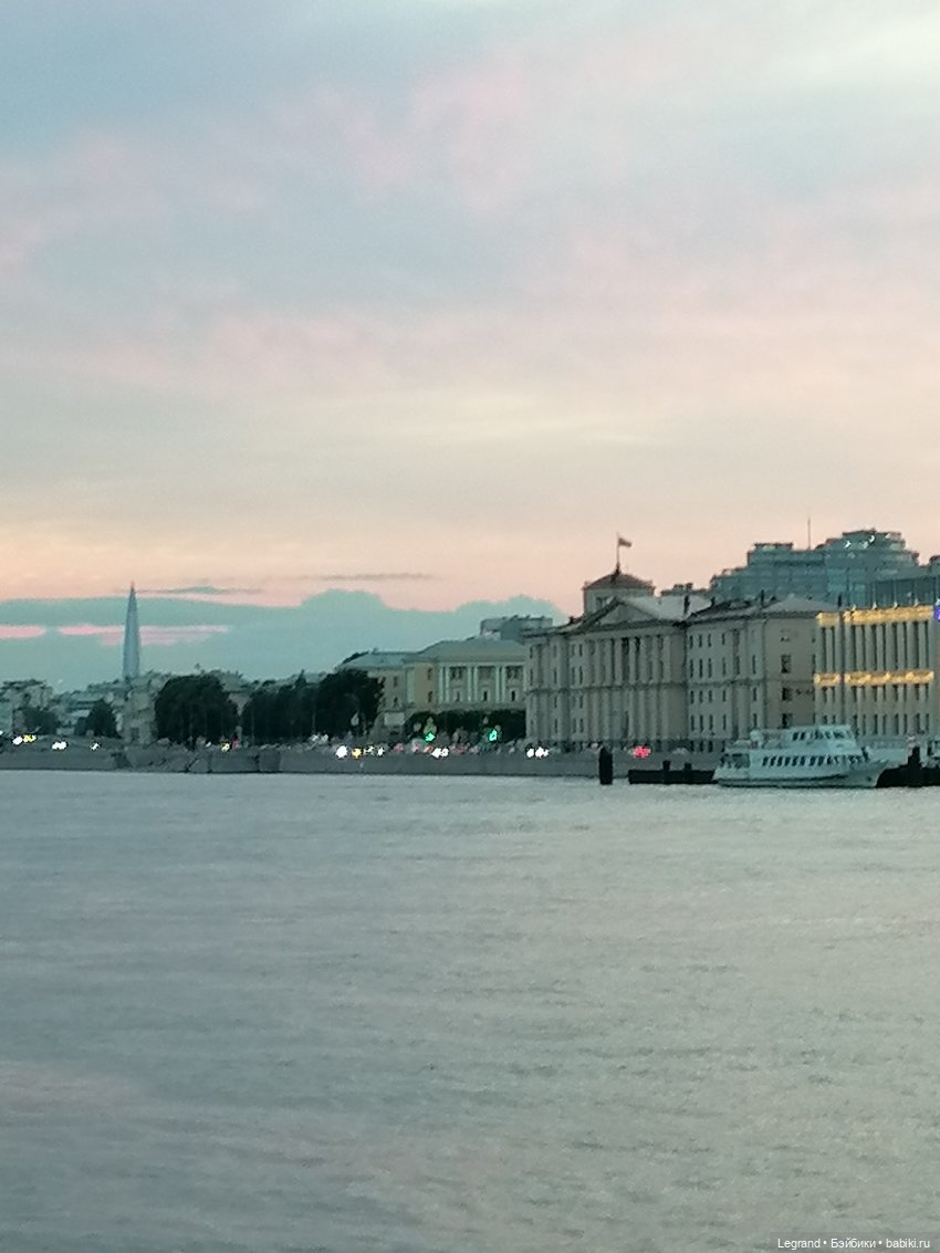Санкт-Петербург: розы, Август, Нева, закат - часть вторая (фото 10)