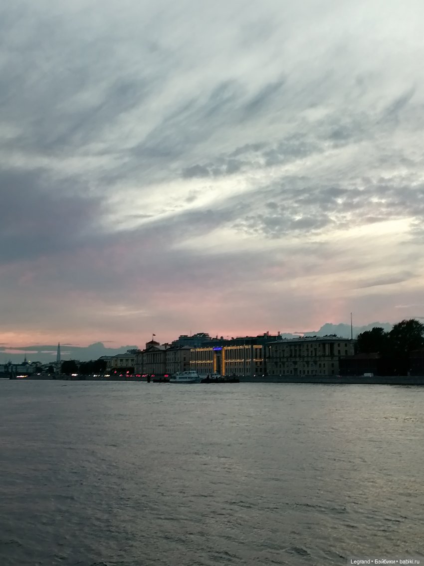 Санкт-Петербург: розы, Август, Нева, закат - часть вторая (фото 3)