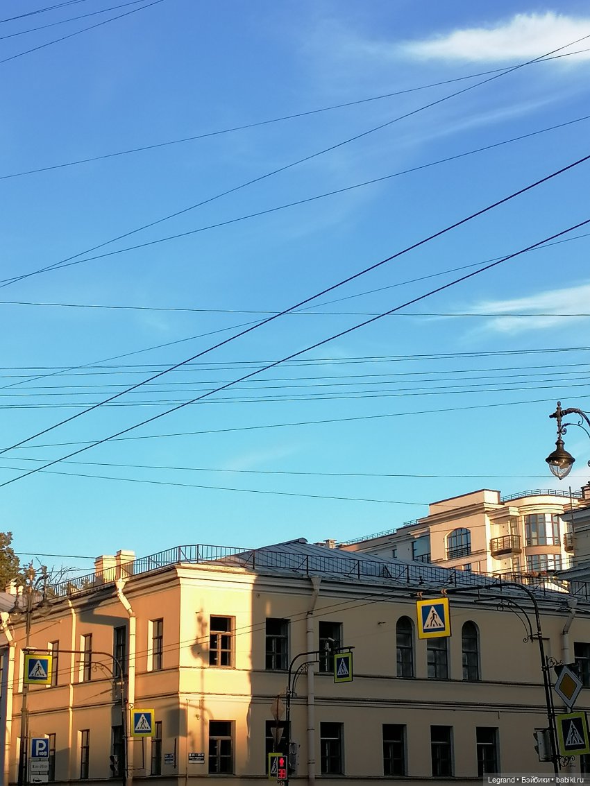 Лурения - Петербург: День гуляний по крышам😊