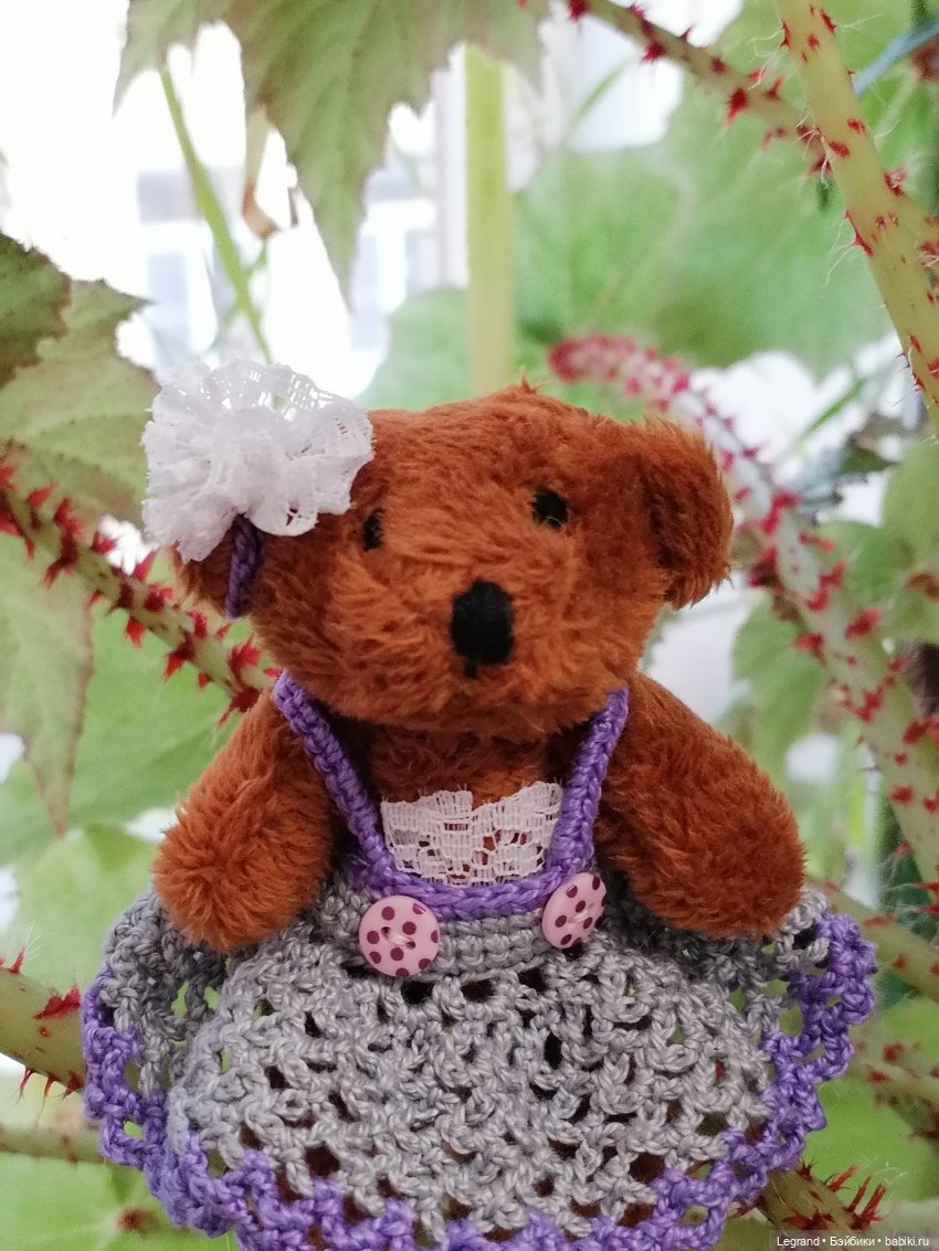 Лурения: Верхний сад - белочка, Стефан и Гюлиз | Бэйбики Лурения: Верхний сад - белочка, Стефан и Гюлиз