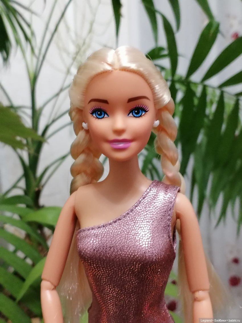 Шебнем в платье от Elenpriv и в новом купальнике (фото 9)