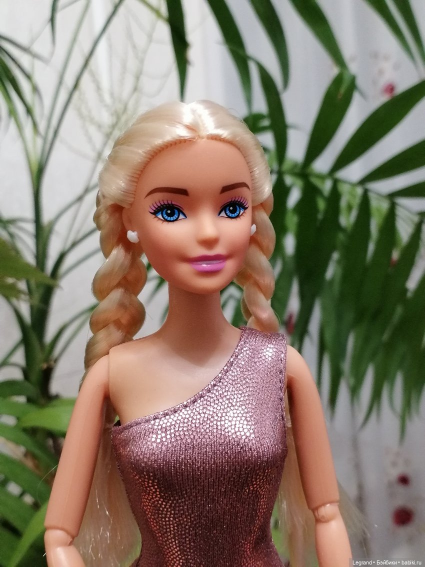 Шебнем в платье от Elenpriv и в новом купальнике (фото 10)