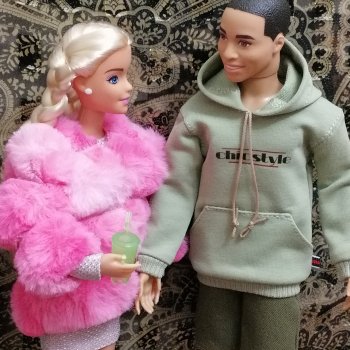 Они сами пишут свои истории: "Это Лурения, детка"