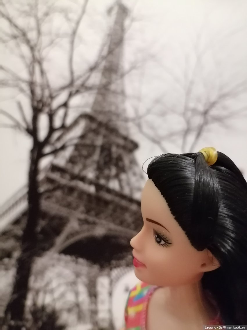 Они сами пишут свои истории: У Эйфелевой башни - эпизод 1