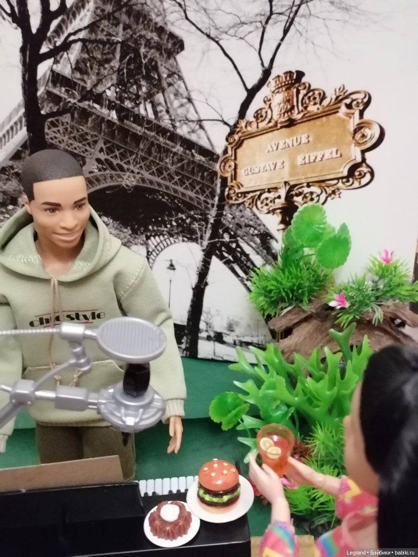 Они сами пишут свои истории: У Эйфелевой башни - эпизод 3 (фото 8)