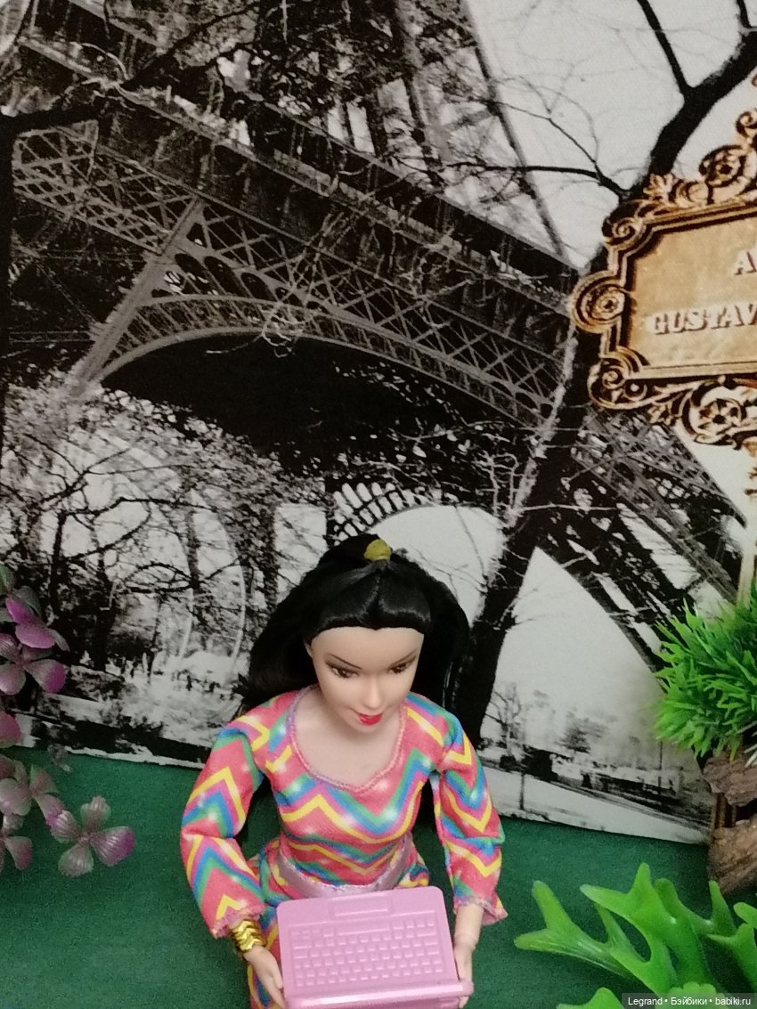 Они сами пишут свои истории: У Эйфелевой башни - эпизод 3