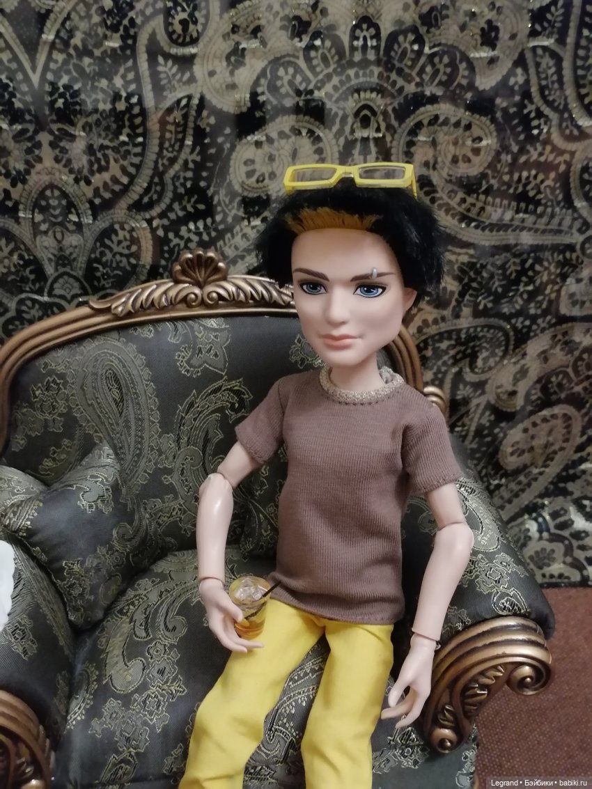 Они сами пишут свои истории: Там, на моей стороне Луны (фото 9)