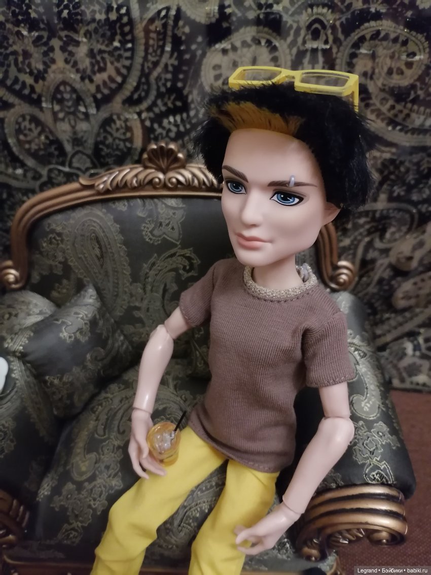 Они сами пишут свои истории: Там, на моей стороне Луны (фото 2)