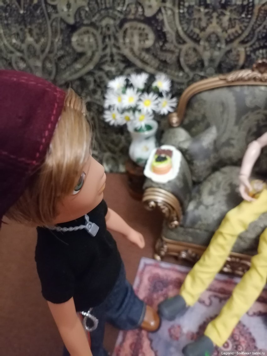 Они сами пишут свои истории: Там, на моей стороне Луны (фото 7)