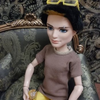 Они сами пишут свои истории: Там, на моей стороне Луны...