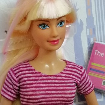 Они сами пишут свои истории: ещё одна Defa Lucy