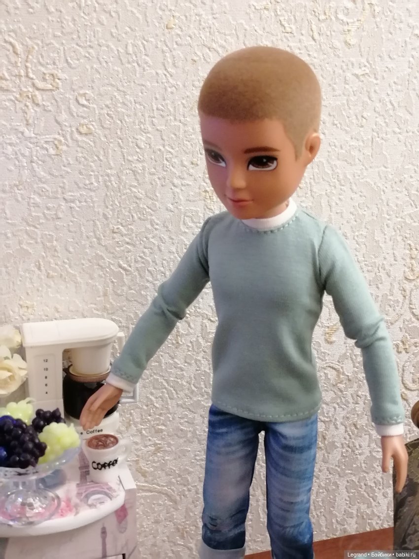 Они сами пишут свои истории: Аполлинер, Тьерри и кое-кто ещё😊