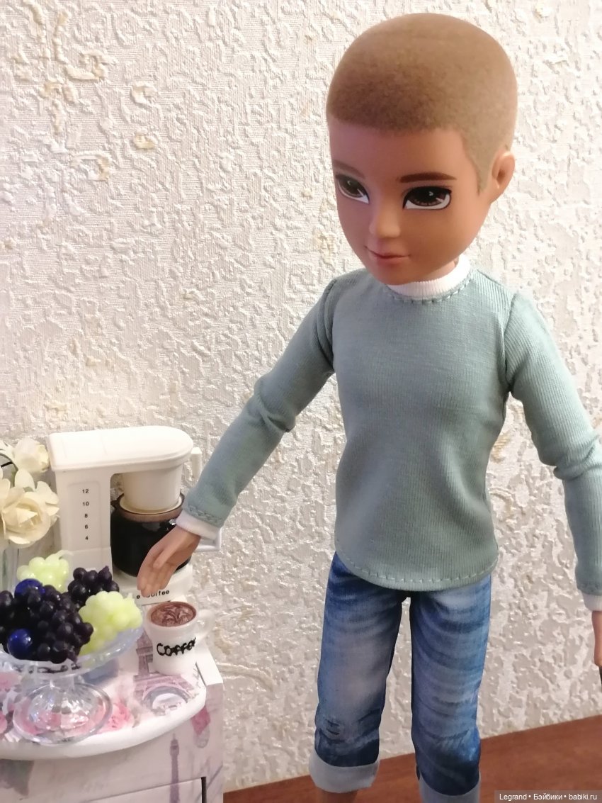 Они сами пишут свои истории: Аполлинер, Тьерри и кое-кто ещё😊