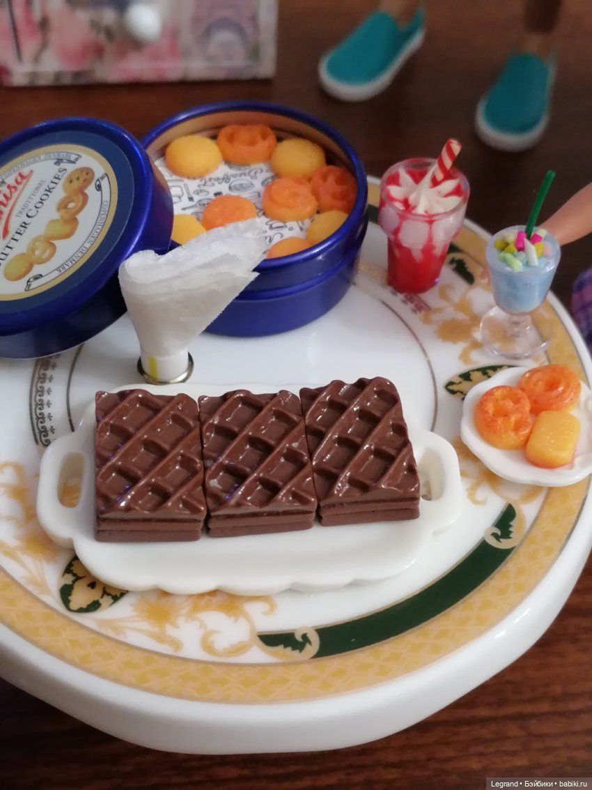 Они сами пишут свои истории: Аполлинер, Тьерри и кое-кто ещё😊