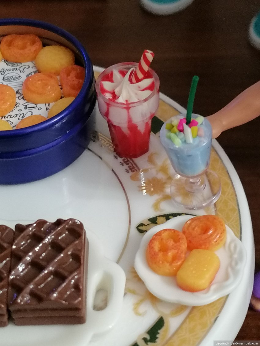 Они сами пишут свои истории: Аполлинер, Тьерри и кое-кто ещё😊