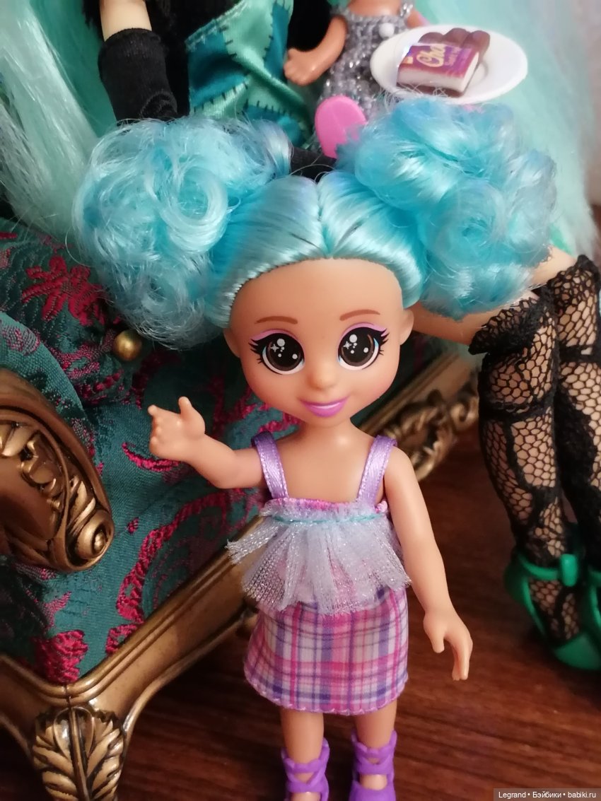 Лурения: Янина, Аполлинер и дети на вилле (фото 6)