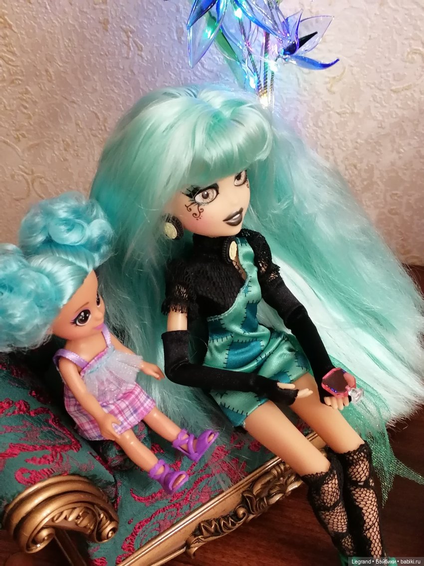 Они сами пишут свои истории: Янина, Аполлинер и их дочка