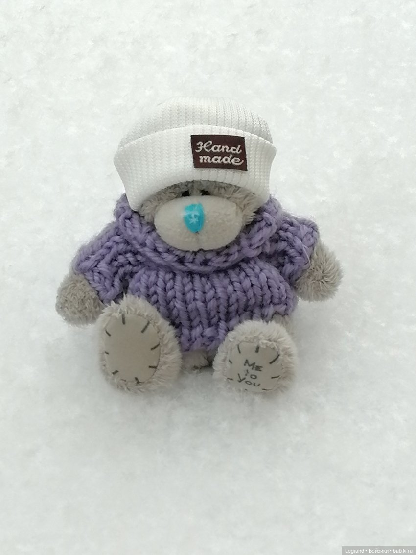 Зимний Санкт-Петербург: медвежонок Барыш на прогулке