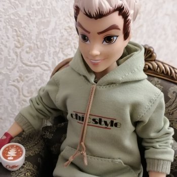 Они сами пишут свои истории: Янина, Аполлинер и их дочка