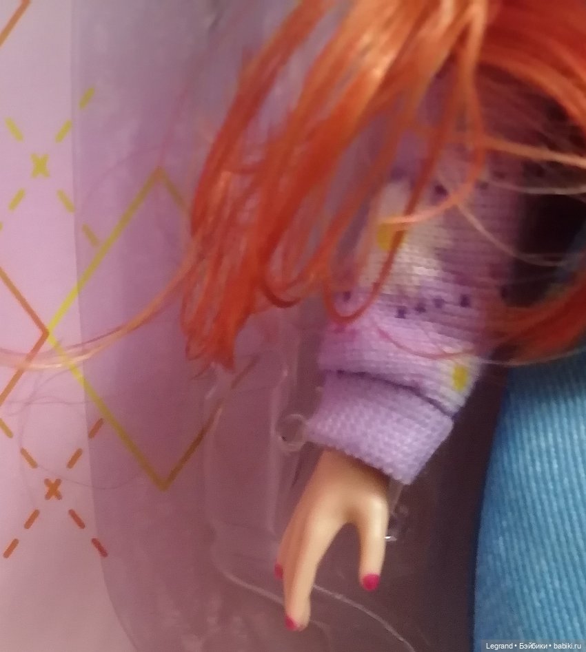 Лурения: Бойкая рыжая девочка