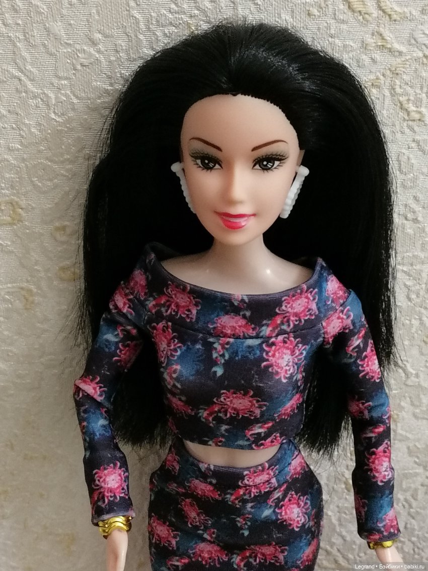 Лурения: Гёнюль в аутфите от Elenpriv и столик в комнату Эльзы | Бэйбики Лурения: Гёнюль в аутфите от Elenpriv и столик в комнату Эльзы (фото 9)