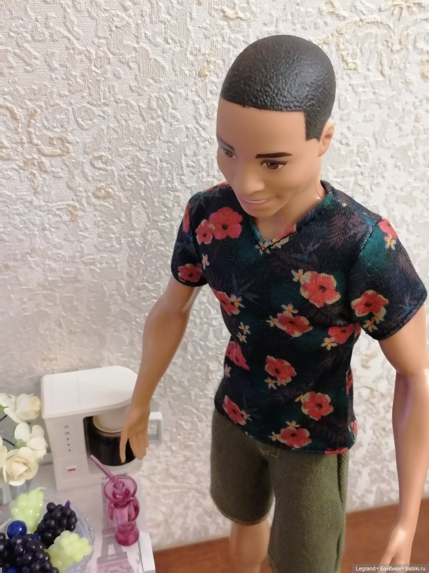 Лурения: Гёнюль в аутфите от Elenpriv и столик в комнату Эльзы | Бэйбики Лурения: Гёнюль в аутфите от Elenpriv и столик в комнату Эльзы (фото 8)