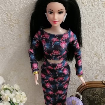 Лурения: Гёнюль в аутфите от Elenpriv и столик в комнату Эльзы