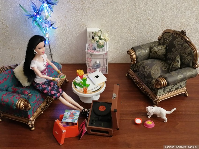 Они сами пишут свои истории: Гёнюль на вилле - виниловые пластинки