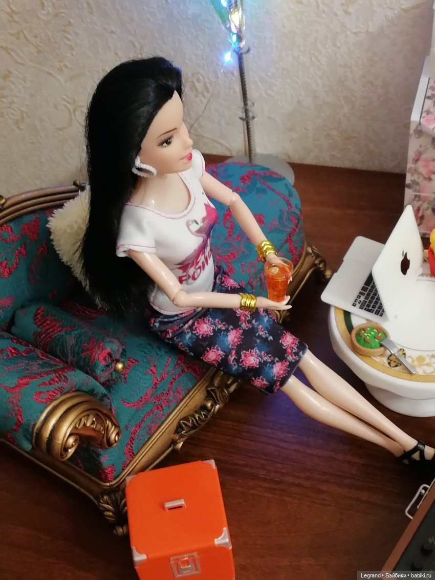 Они сами пишут свои истории: Гёнюль и Бурджу