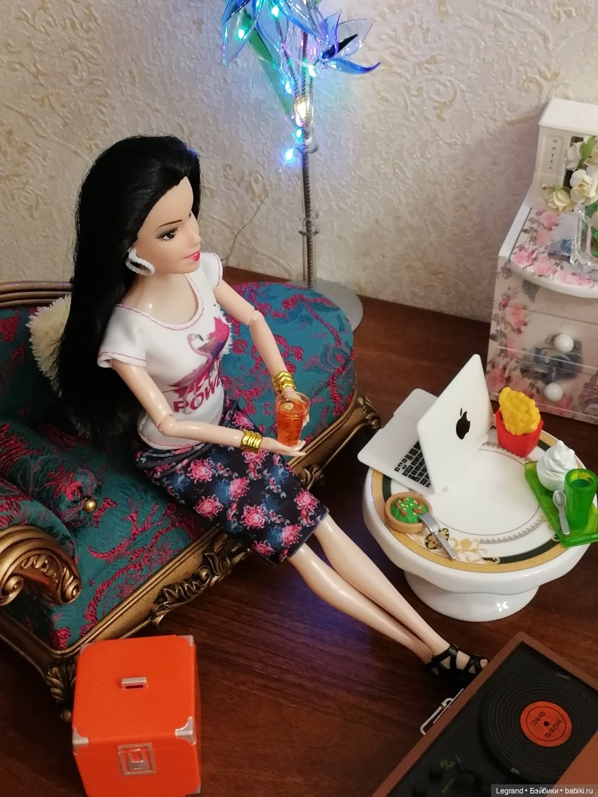 Они сами пишут свои истории: Гёнюль и Бурджу