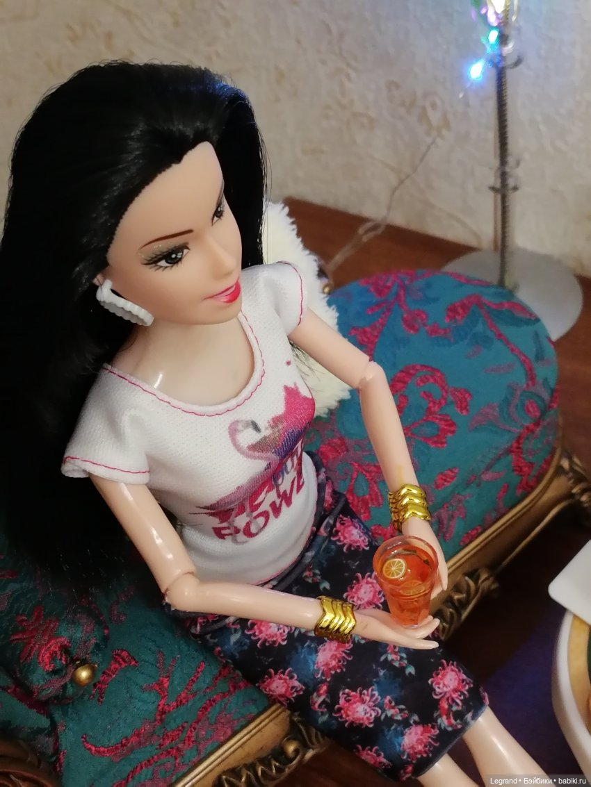 Они сами пишут свои истории: Гёнюль и Бурджу