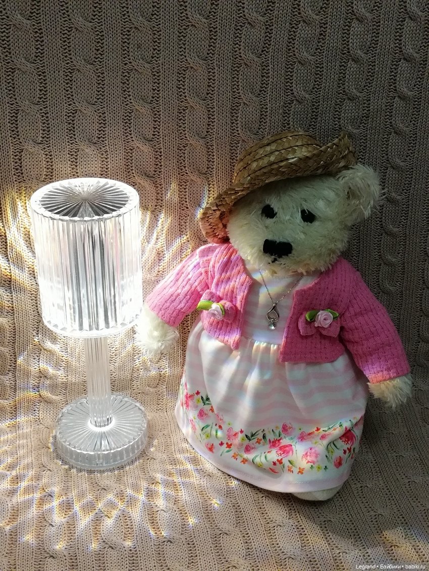 Из жизни моих мишек: Пембе