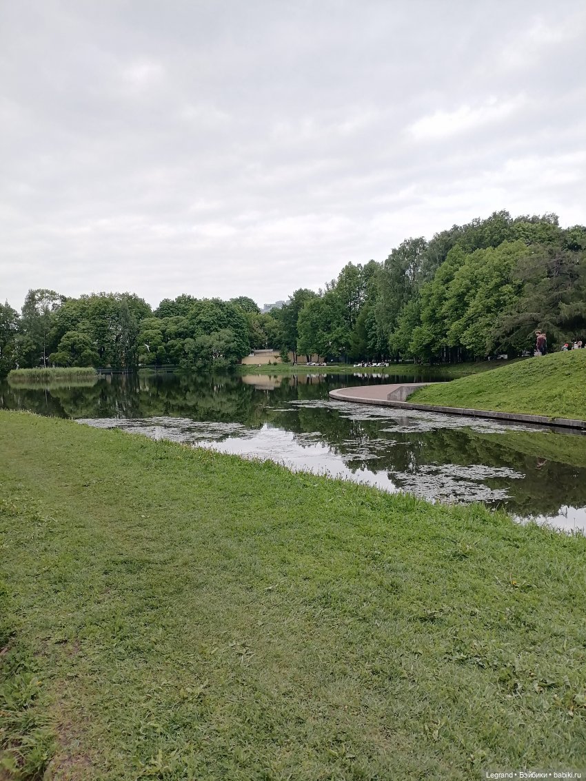 Санкт-Петербург: цветение в Таврическом саду - тюльпаны