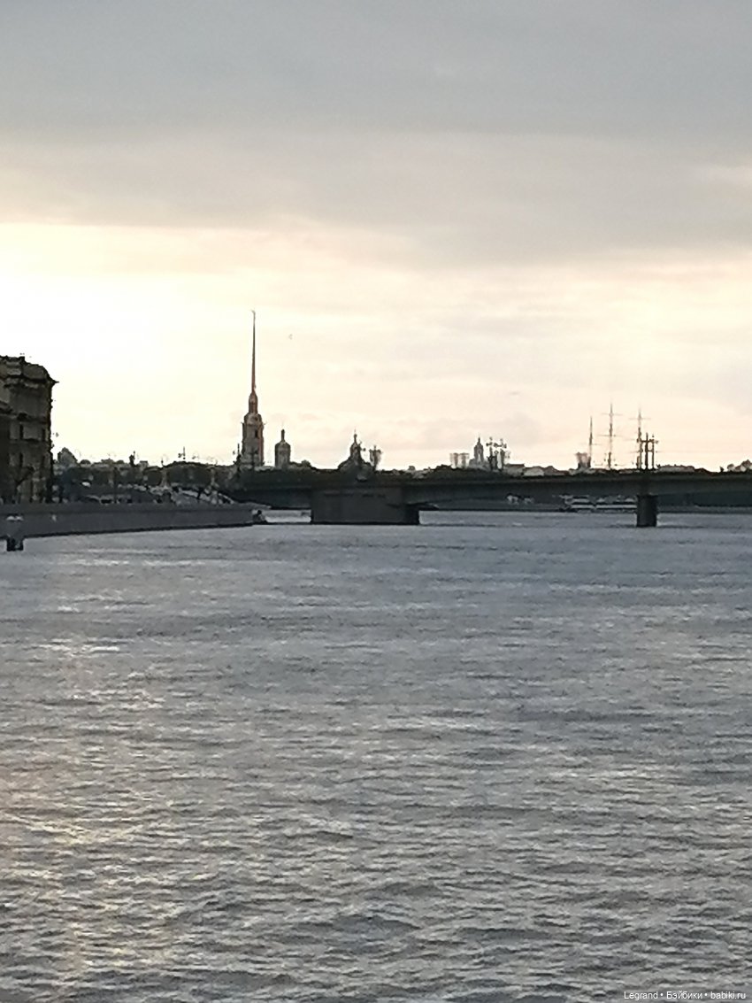 Санкт-Петербург: Дилан на набережной Невы - часть первая (фото 9)