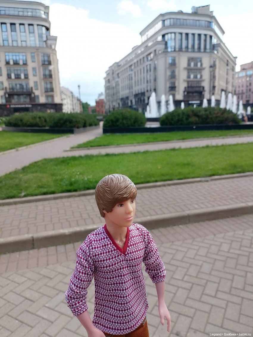 Санкт-Петербург: Фабрис на прогулке в Парадном квартале - часть первая | Бэйбики Санкт-Петербург: Фабрис на прогулке в Парадном квартале - часть первая