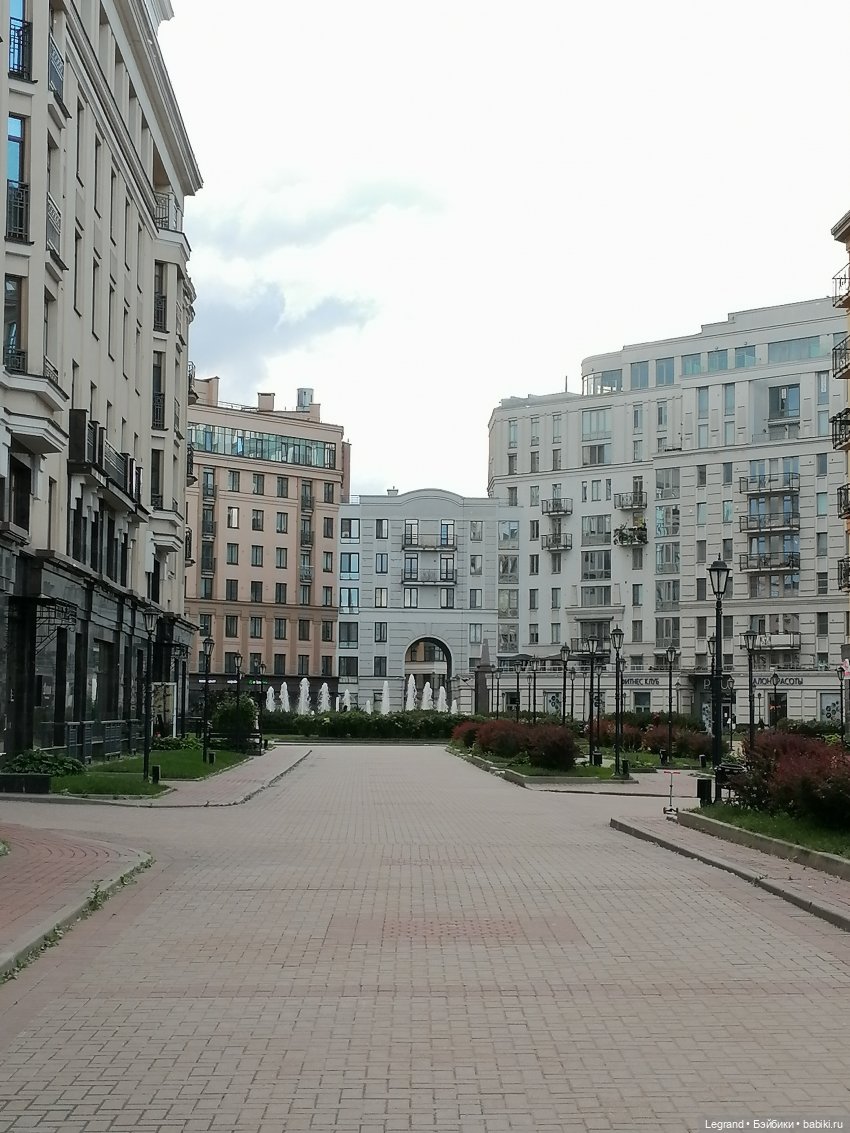 Санкт-Петербург: Фабрис на прогулке в Парадном квартале - часть вторая | Бэйбики Санкт-Петербург: Фабрис на прогулке в Парадном квартале - часть вторая