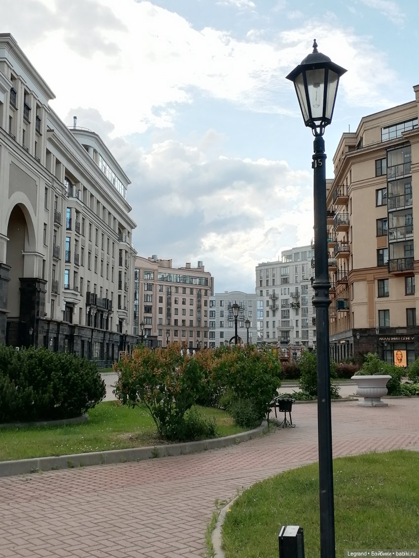 Санкт-Петербург: Фабрис на прогулке в Парадном квартале - часть вторая | Бэйбики Санкт-Петербург: Фабрис на прогулке в Парадном квартале - часть вторая