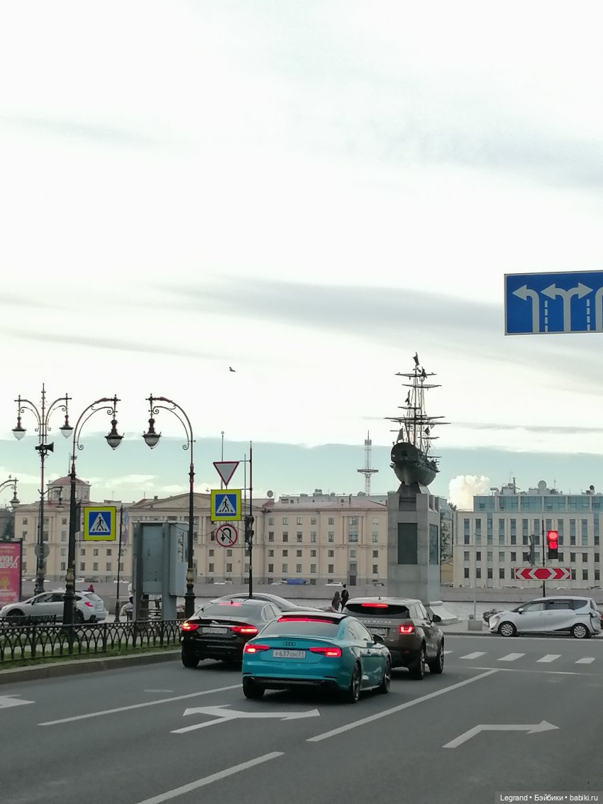 Санкт-Петербург: Барин на набережной Невы | Бэйбики Санкт-Петербург: Барин на набережной Невы (фото 10)