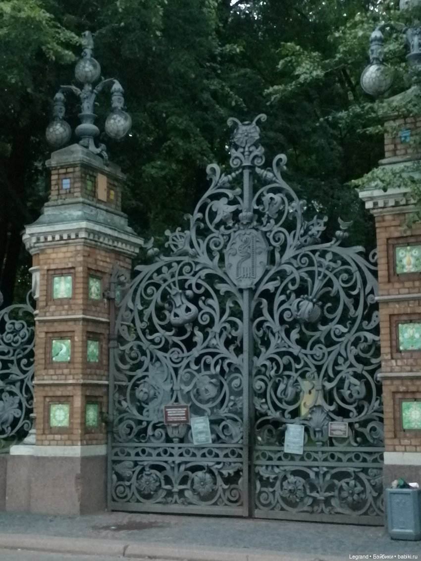 Санкт-Петербург: с Ванилькой на набережной Фонтанки (фото 4)
