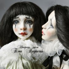 Китайская мудрость гласит: Невидимой красной нитью соединены те, кому суждено встретится, несмотря на время, место и обстоятельства