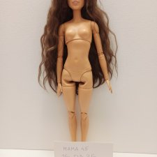 Гибрид головы чудо-женщины, прошитой локонами козы на mtm теле