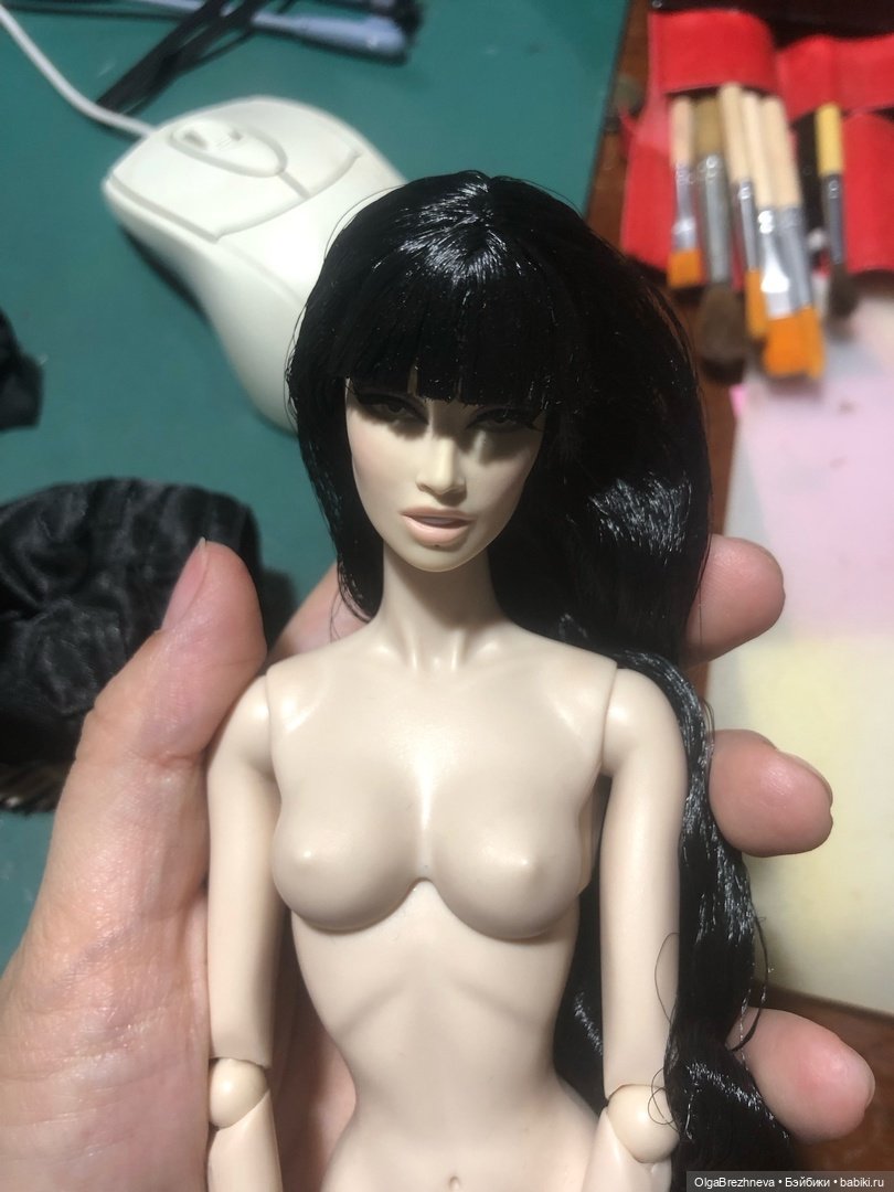 All That Vampire Drama  Kesenia Valentinova™ Dressed Doll  Integrity Toys X Cold Carbon 2024