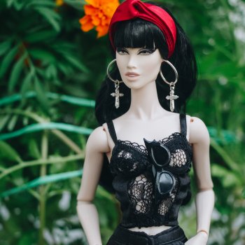 All That Vampire Drama  Kesenia Valentinova™ Dressed Doll  Integrity Toys X Cold Carbon 2024