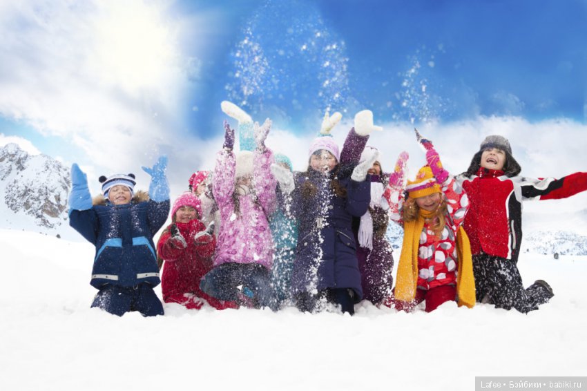 Ура! Каникулы! Fien и Lillimarie Zwergnase на зимней прогулке