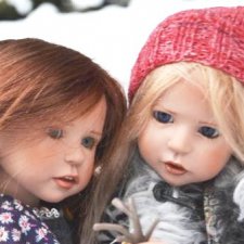 Ура! Каникулы! Fien и Lillimarie Zwergnase на зимней прогулке