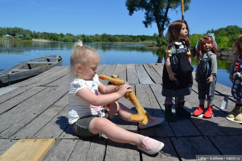 Прогулка без взрослых. Zwergnase встречают лето