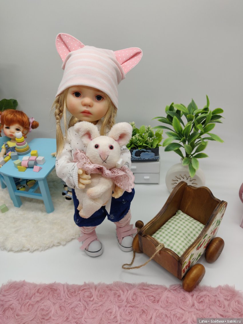 Как зая от девчонок убегал - мои meadow dolls | Бэйбики Как зая от девчонок убегал - мои meadow dolls