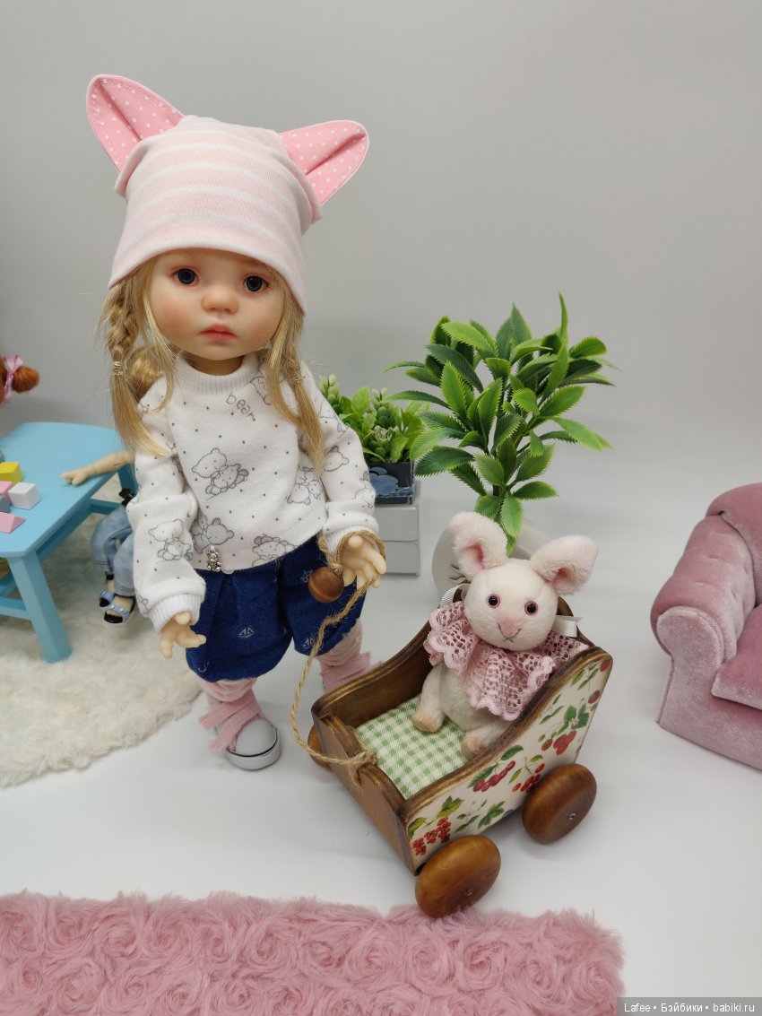 Как зая от девчонок убегал - мои meadow dolls | Бэйбики Как зая от девчонок убегал - мои meadow dolls (фото 2)